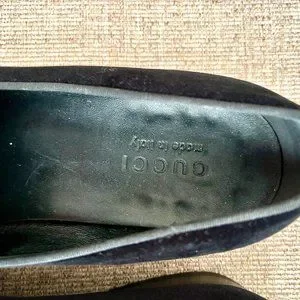 Gucci Loafers - Velvet Embroidered Flying Pig in Black - Size 9 Gucci | Shoes | Gucci Loafers Velvet Embroidered Flying Pig  main image 4
